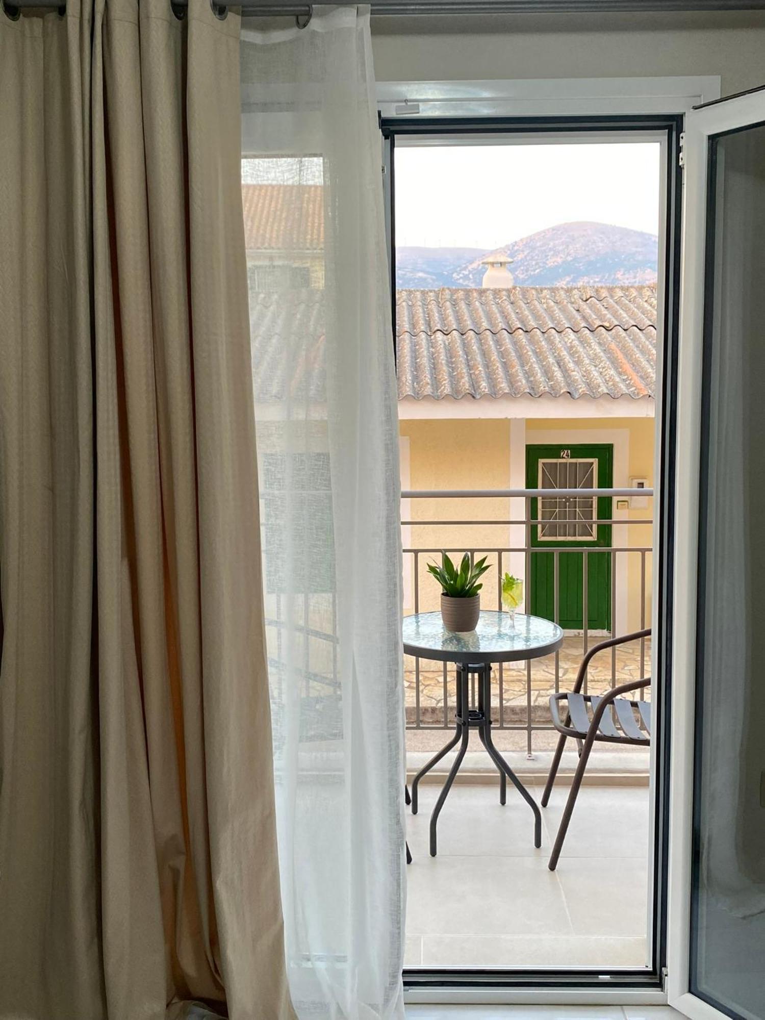 Arian Apartments Argostolion Dış mekan fotoğraf